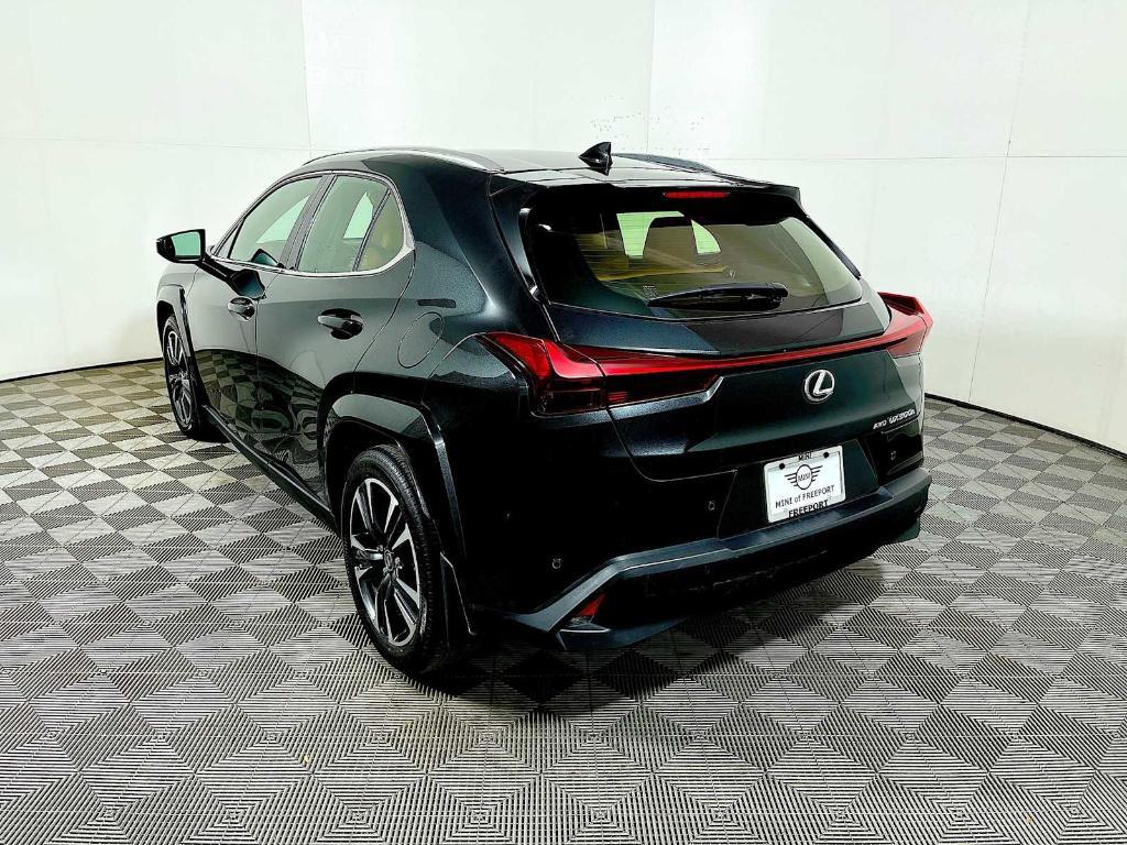 used 2025 Lexus UX 300h car, priced at $40,943