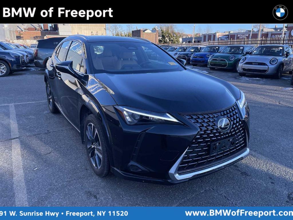 used 2025 Lexus UX 300h car, priced at $40,943