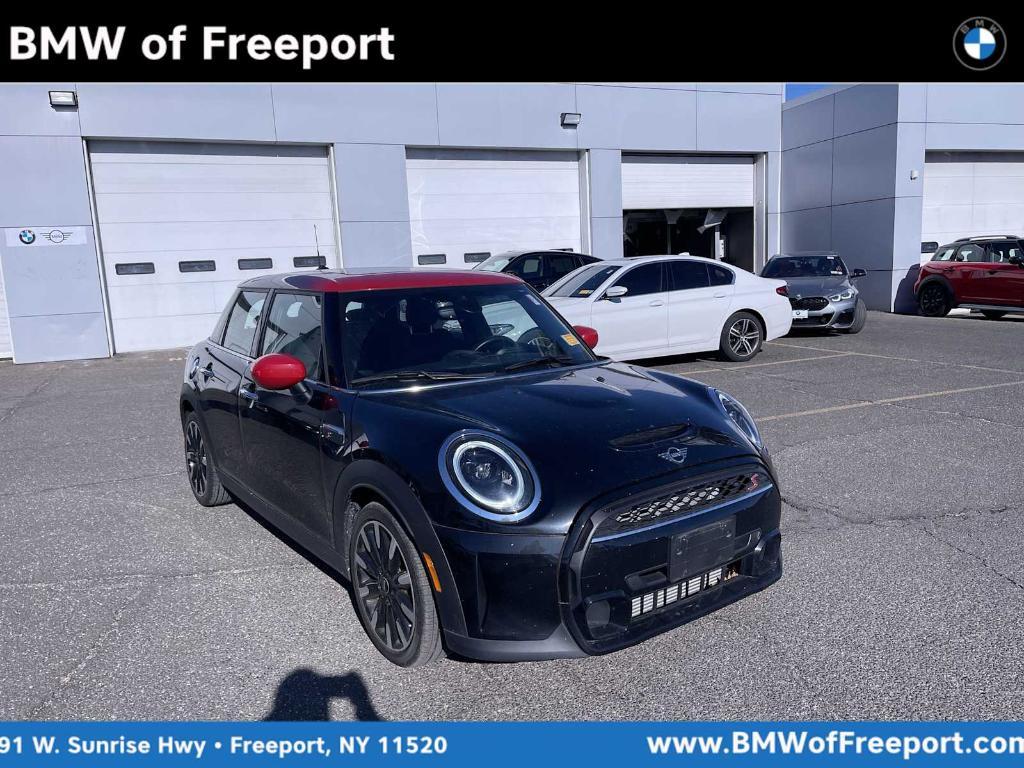 used 2023 MINI Hardtop car, priced at $25,993