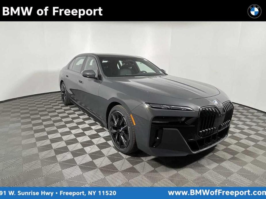 new 2024 BMW 760 car, priced at $139,825