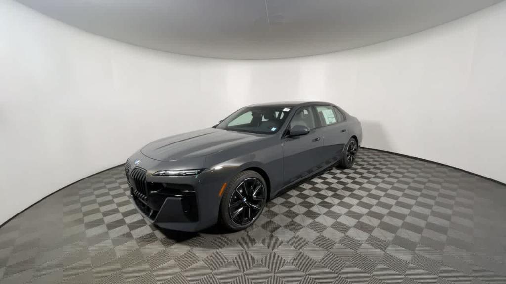 new 2024 BMW 760 car, priced at $139,825