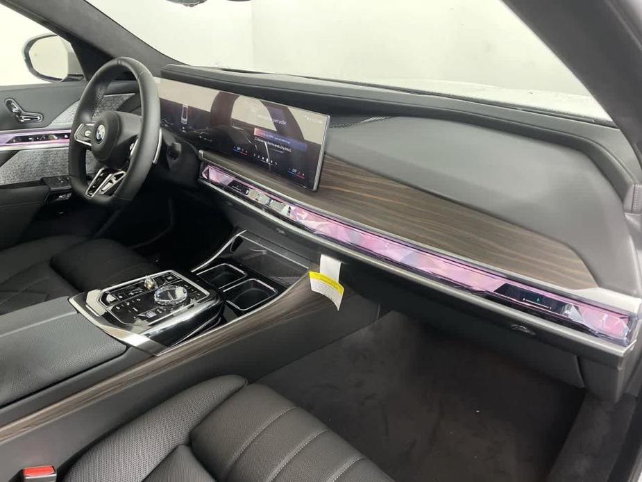 new 2024 BMW 760 car, priced at $146,445
