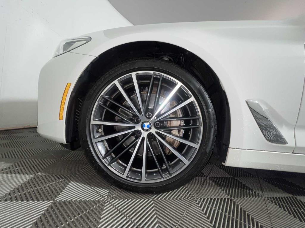 used 2022 BMW 540 car, priced at $46,943