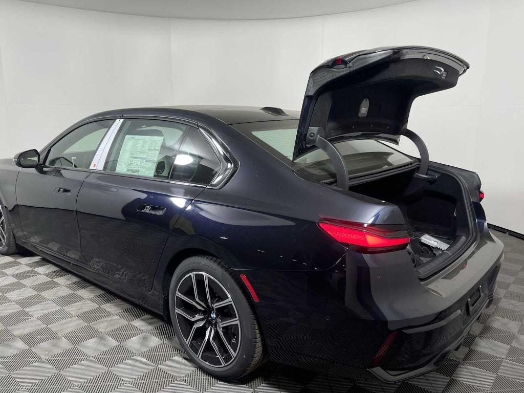 new 2025 BMW i7 car, priced at $137,495