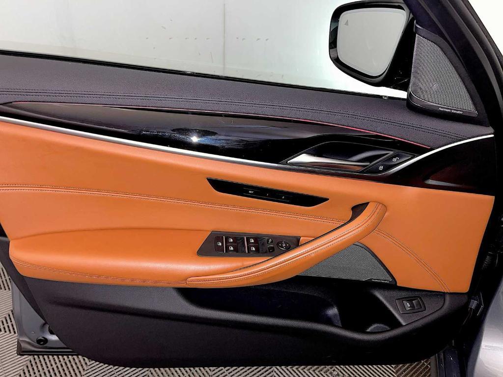 used 2023 BMW M5 car, priced at $94,598