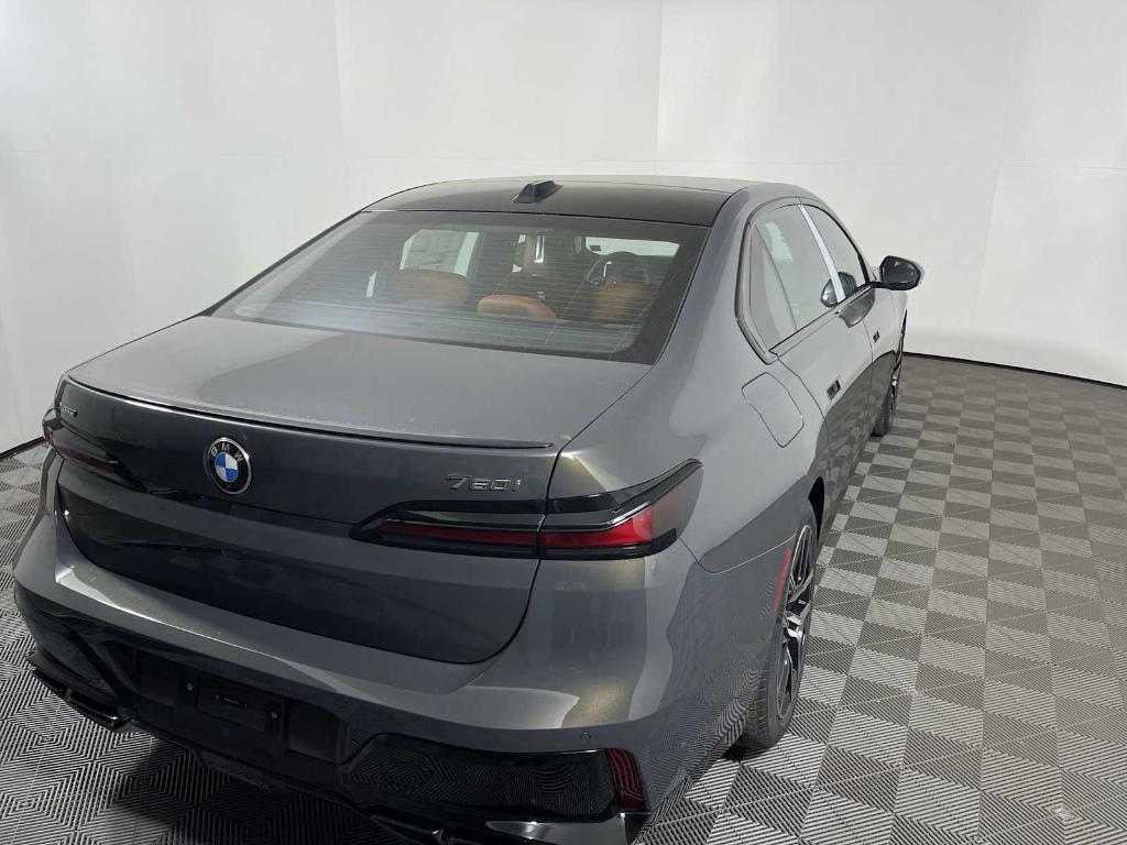 new 2025 BMW 760 car, priced at $139,705