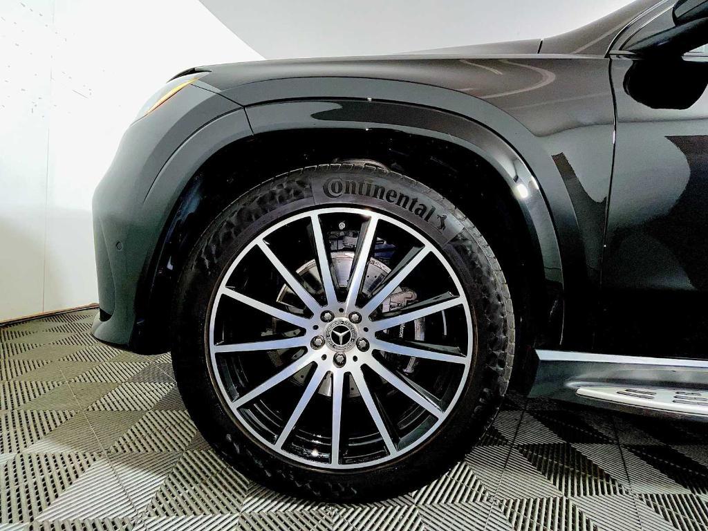 used 2025 Mercedes-Benz GLS 580 car, priced at $116,943