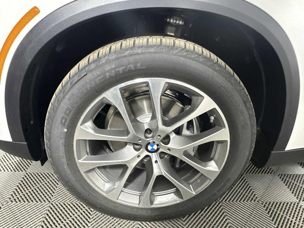 new 2026 BMW X5 car, priced at $75,075