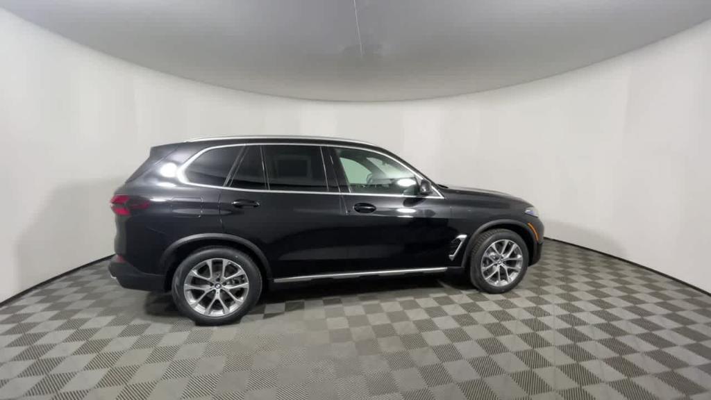 new 2025 BMW X5 car, priced at $72,045