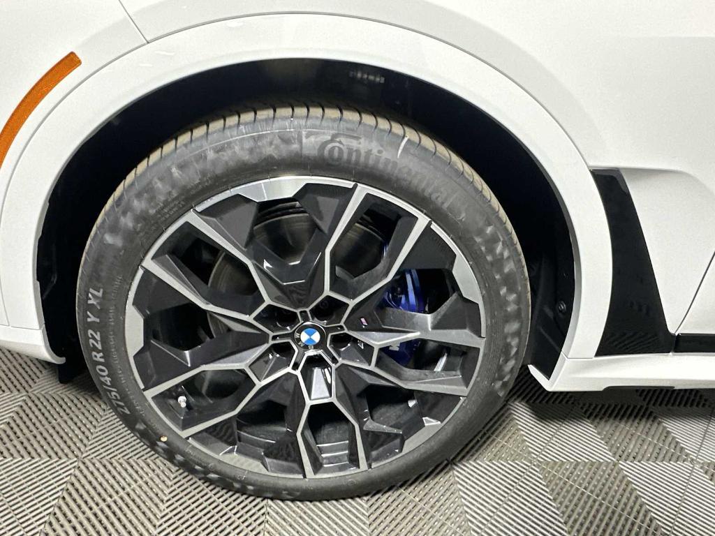 new 2026 BMW X7 car, priced at $104,355