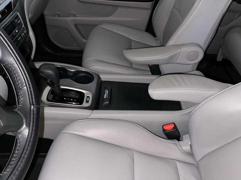used 2020 Honda Pilot car, priced at $23,888