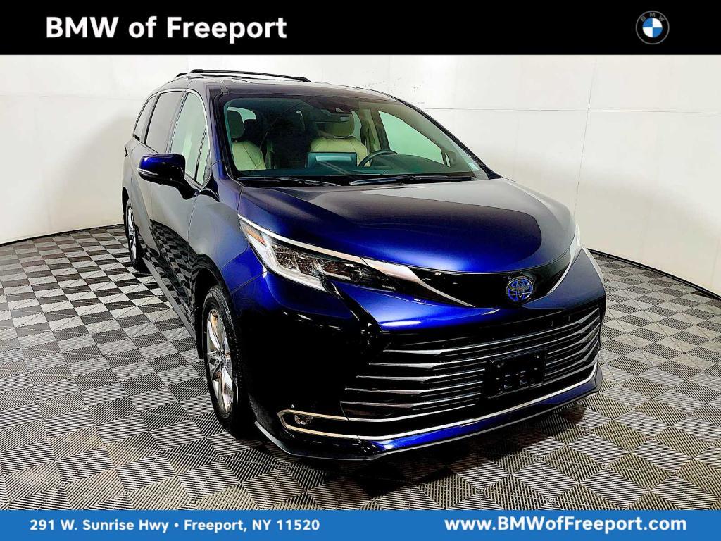 used 2021 Toyota Sienna car, priced at $39,943