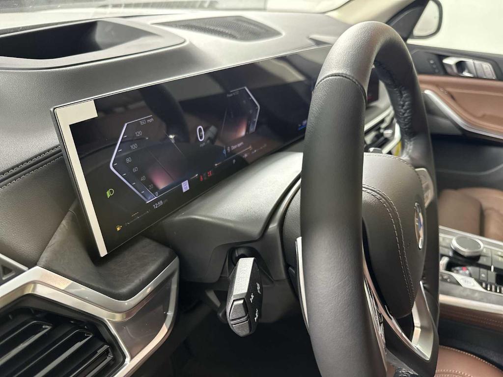 new 2026 BMW X7 car, priced at $91,830