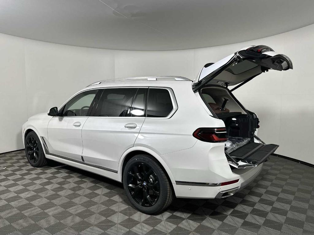 new 2026 BMW X7 car, priced at $91,830