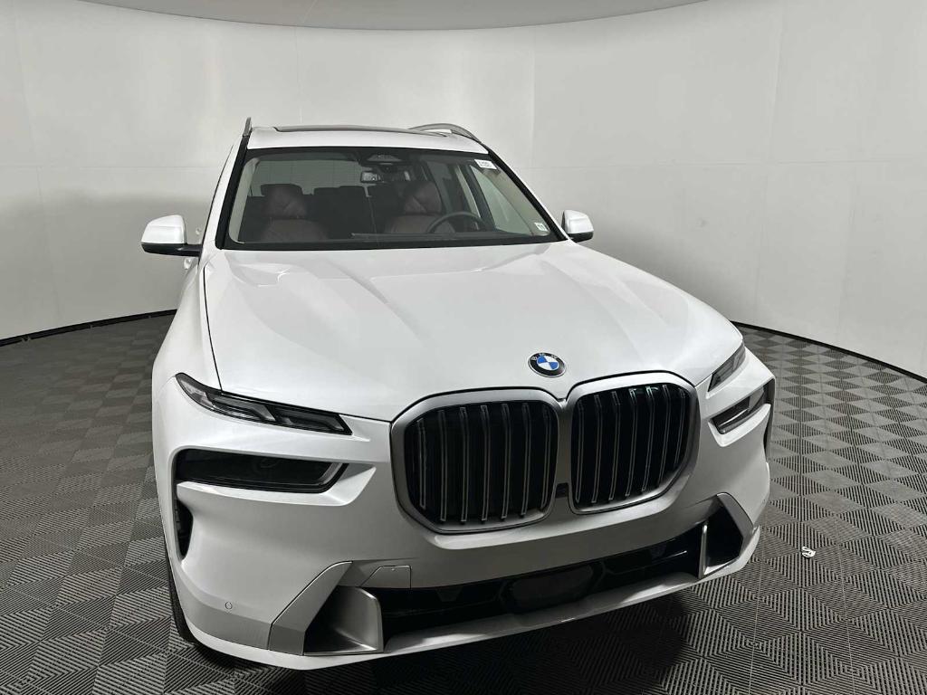 new 2026 BMW X7 car, priced at $91,830
