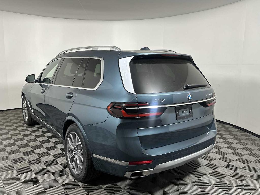new 2026 BMW X7 car, priced at $89,425