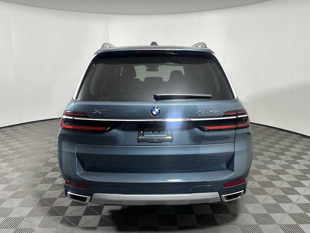 new 2026 BMW X7 car, priced at $89,425