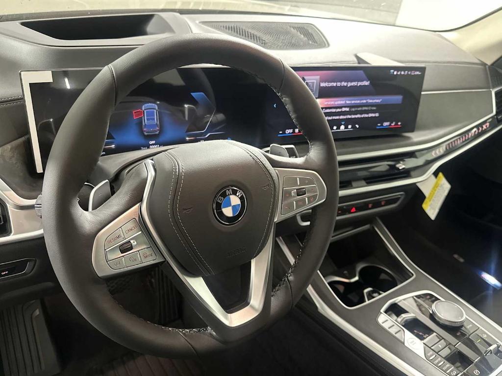new 2026 BMW X7 car, priced at $89,425
