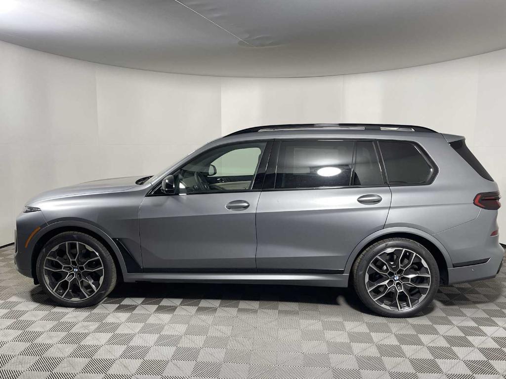 new 2026 BMW X7 car, priced at $131,125