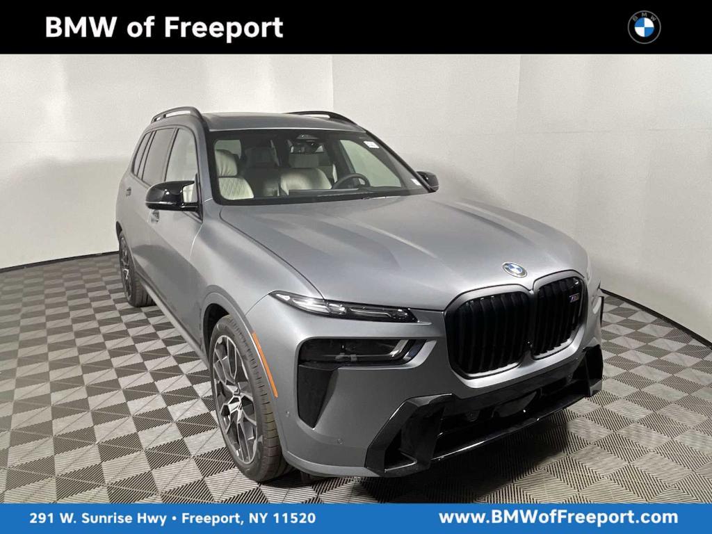 new 2026 BMW X7 car, priced at $131,125