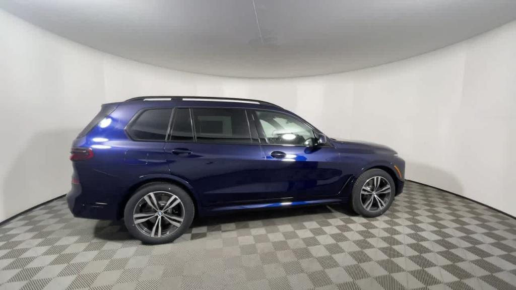 new 2025 BMW X7 car, priced at $99,945