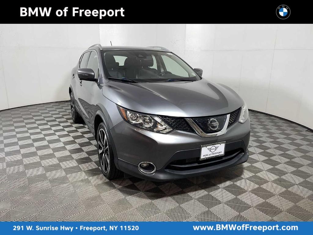 used 2019 Nissan Rogue Sport car, priced at $17,943