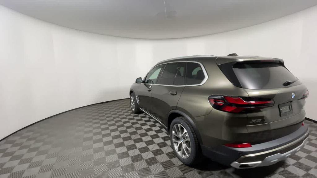 new 2025 BMW X5 car, priced at $71,825