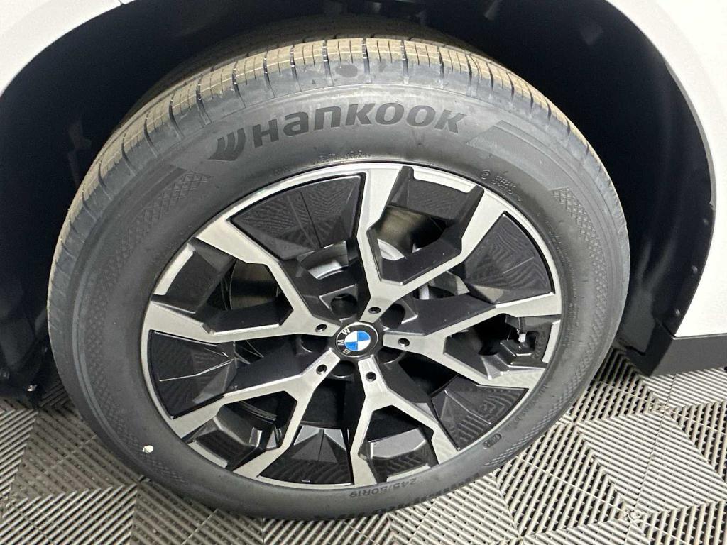 new 2025 BMW X3 car, priced at $56,225