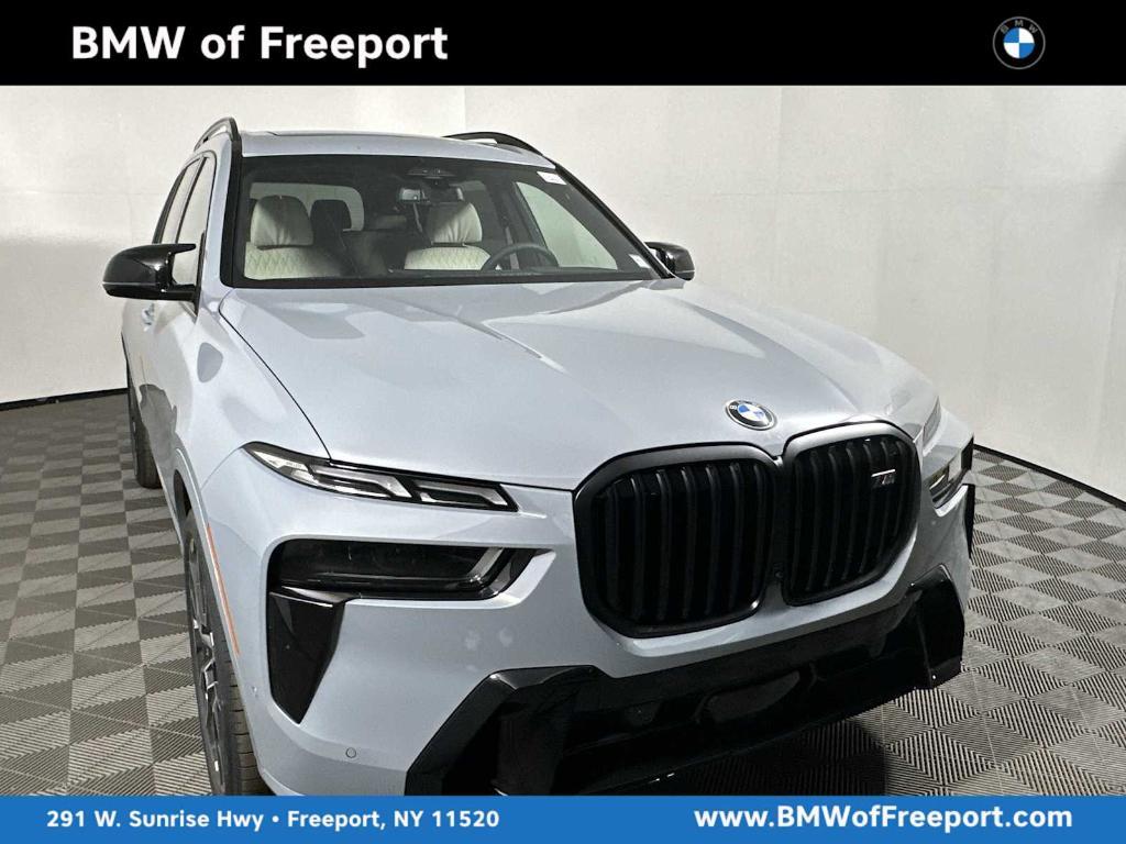 new 2026 BMW X7 car, priced at $123,555