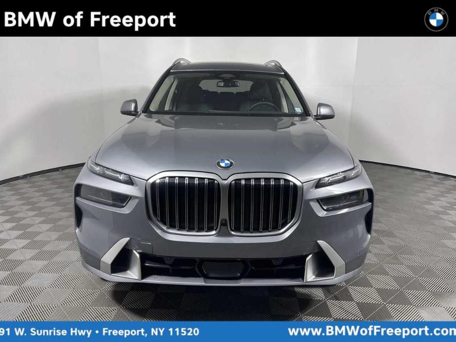 new 2025 BMW X7 car, priced at $92,895