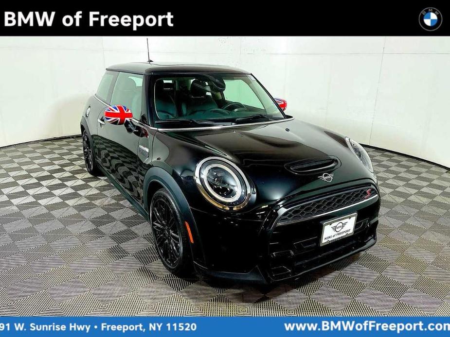 used 2022 MINI Hardtop car, priced at $22,893