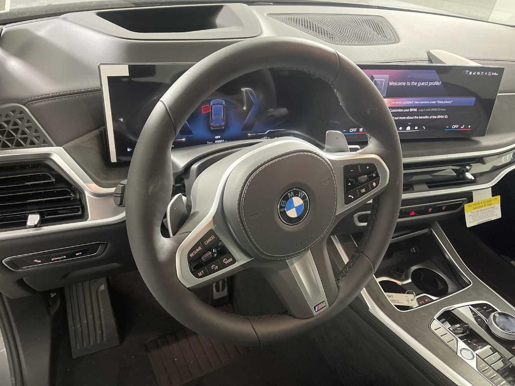 new 2026 BMW X7 car, priced at $97,025