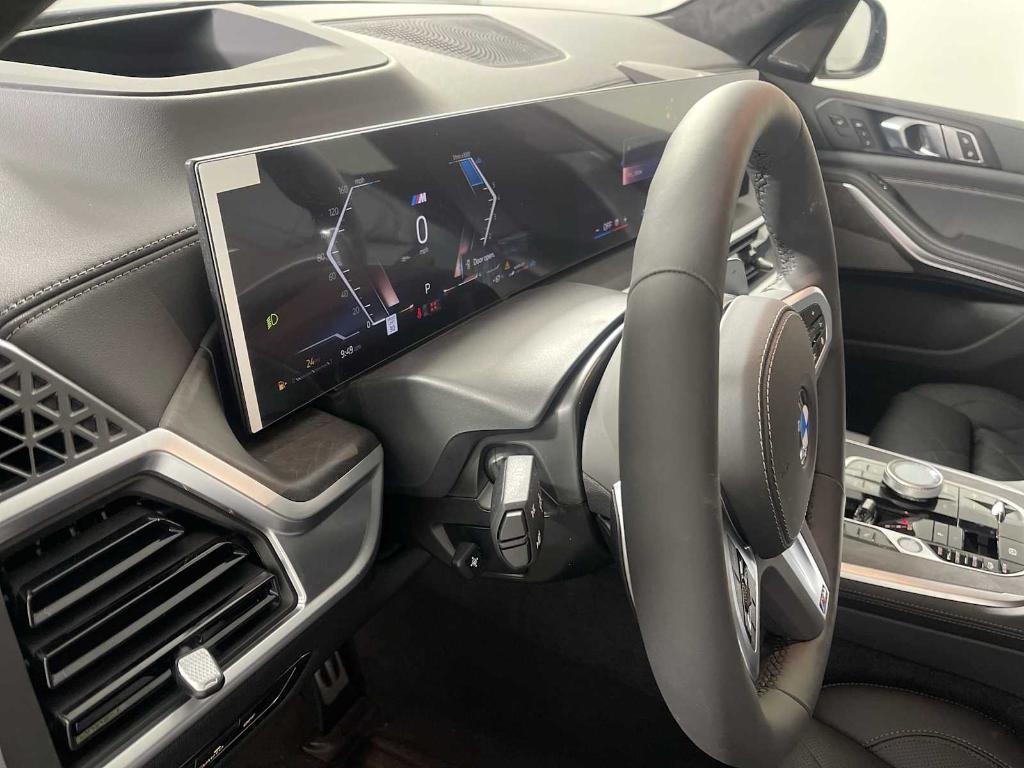 new 2026 BMW X7 car, priced at $97,025