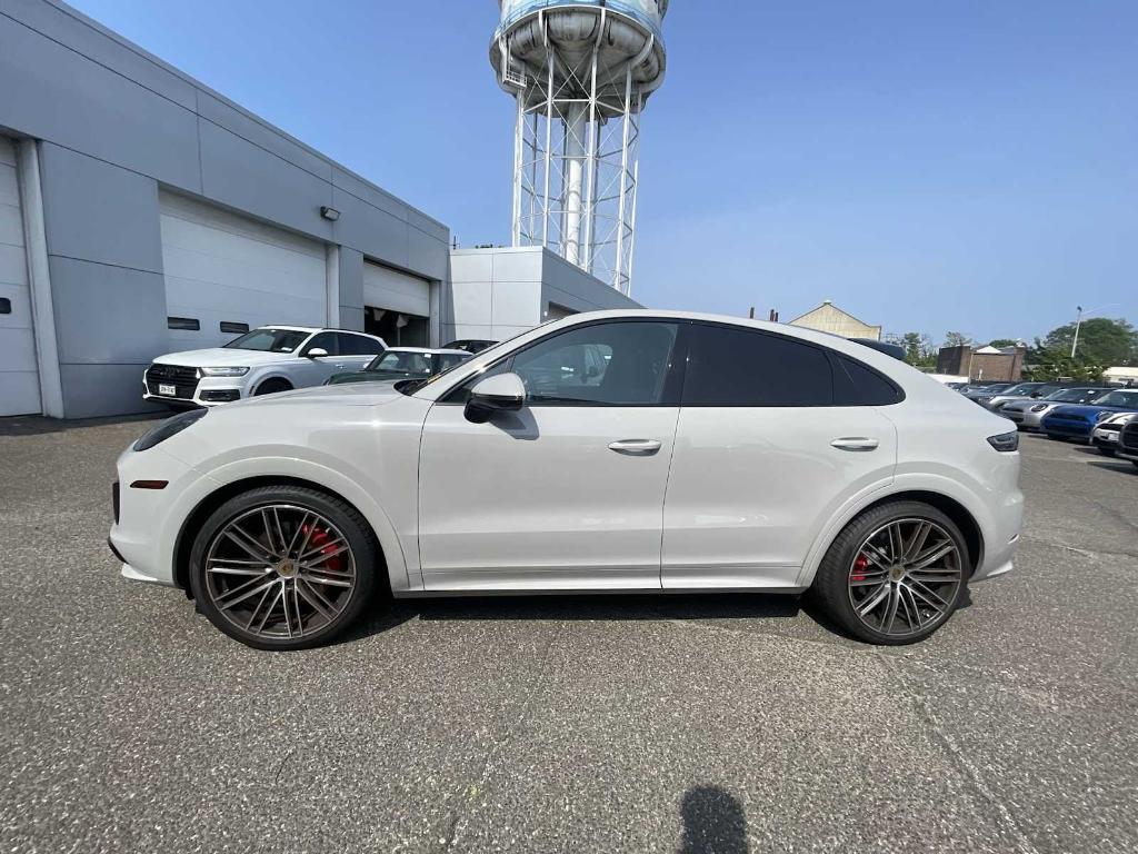 used 2022 Porsche Cayenne car, priced at $91,943