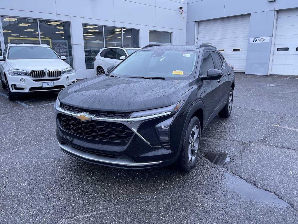 used 2024 Chevrolet Trax car, priced at $23,943