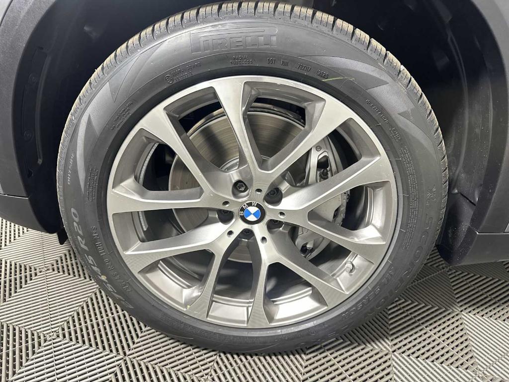 new 2026 BMW X5 PHEV car, priced at $79,775