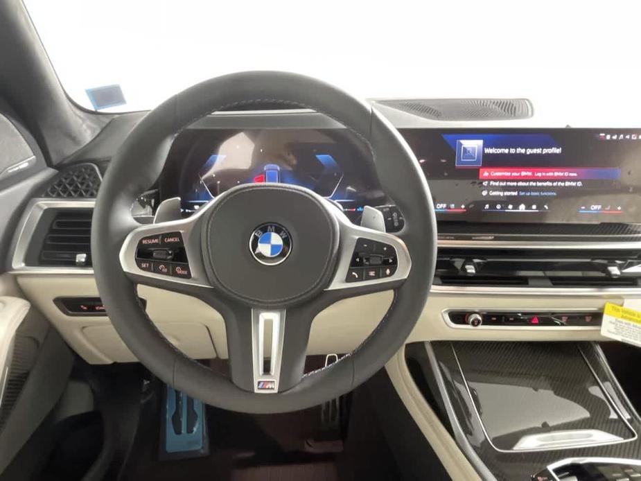 new 2025 BMW X7 car, priced at $119,325