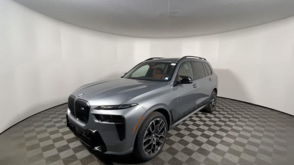 new 2025 BMW X7 car, priced at $119,025