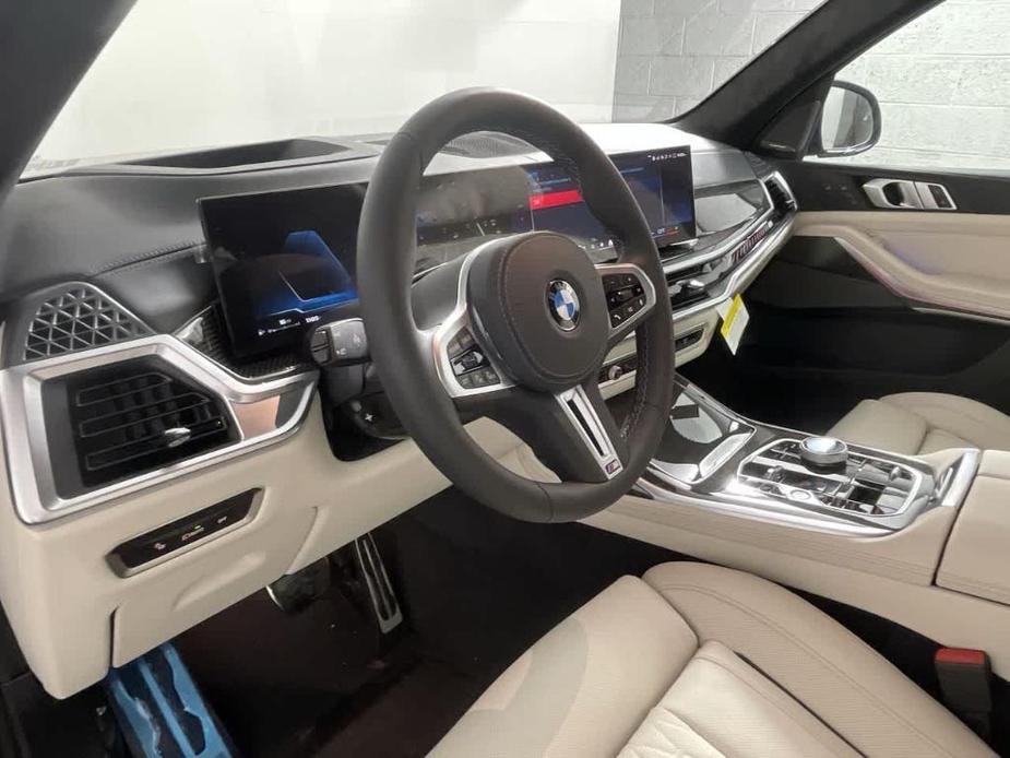 new 2025 BMW X7 car, priced at $120,905