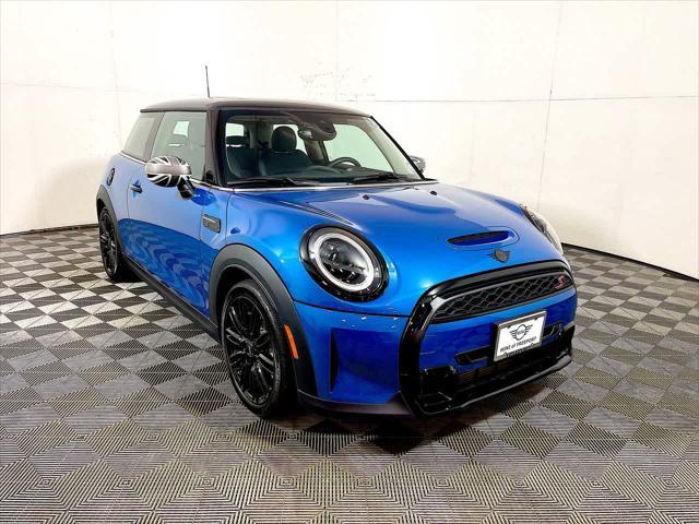 used 2024 MINI Hardtop car, priced at $32,943