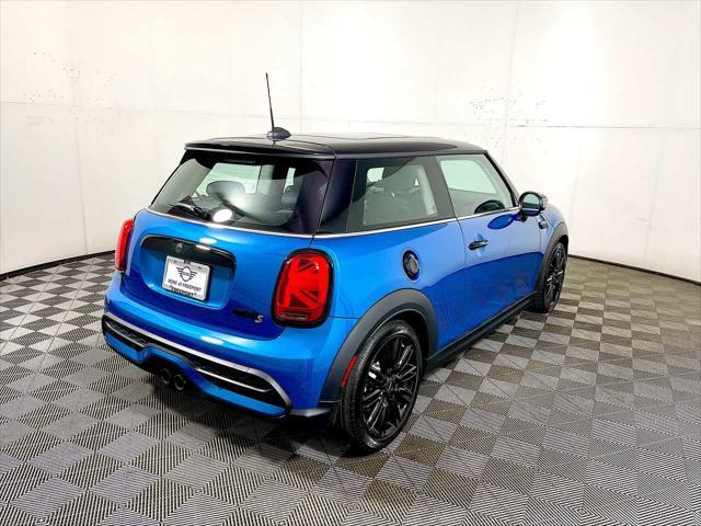 used 2024 MINI Hardtop car, priced at $32,943