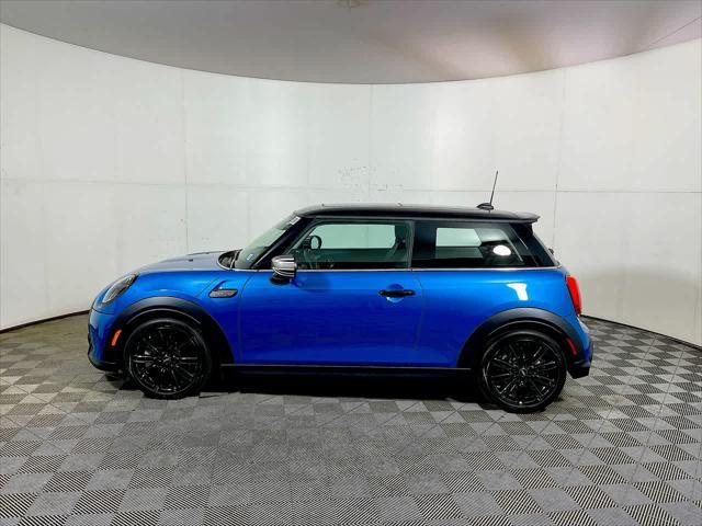 used 2024 MINI Hardtop car, priced at $32,943