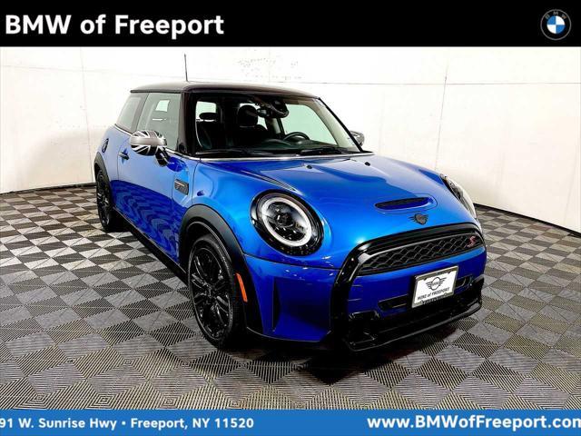 used 2024 MINI Hardtop car, priced at $32,943