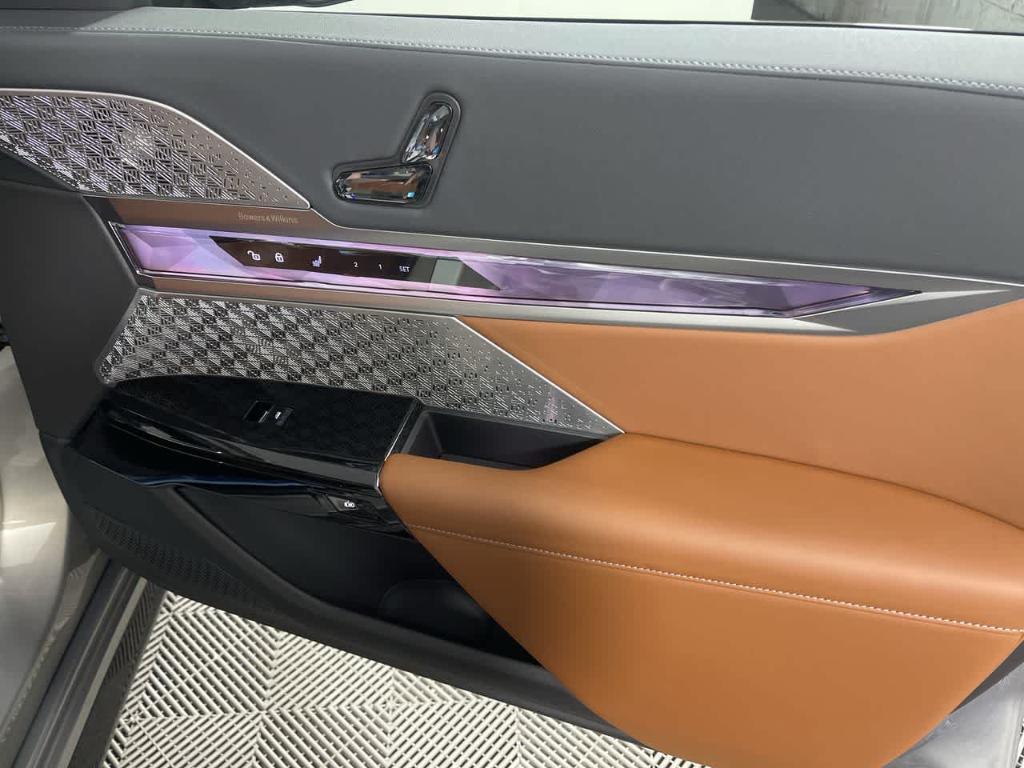used 2023 BMW i7 car, priced at $68,943