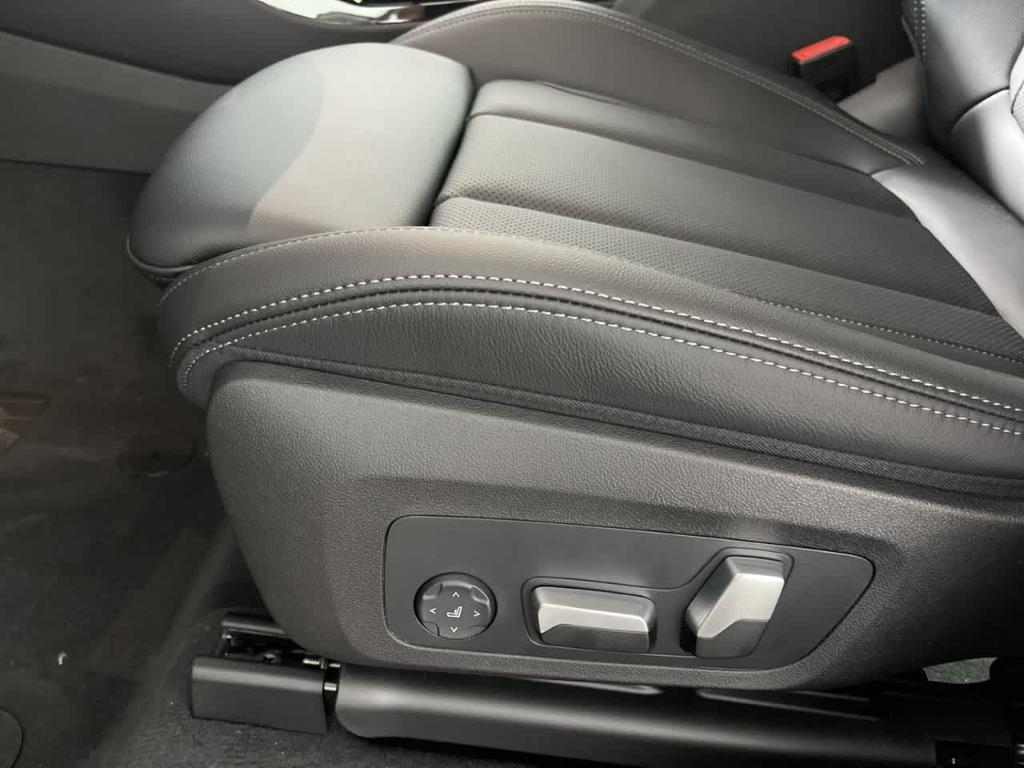 used 2022 BMW X3 car, priced at $34,943