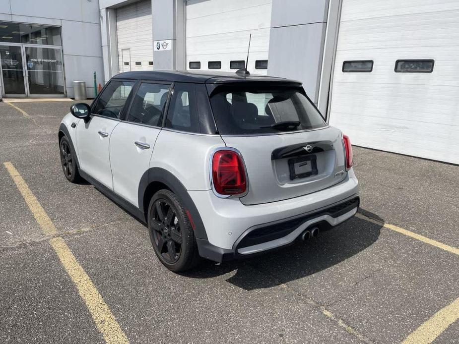 used 2022 MINI Hardtop car, priced at $24,995