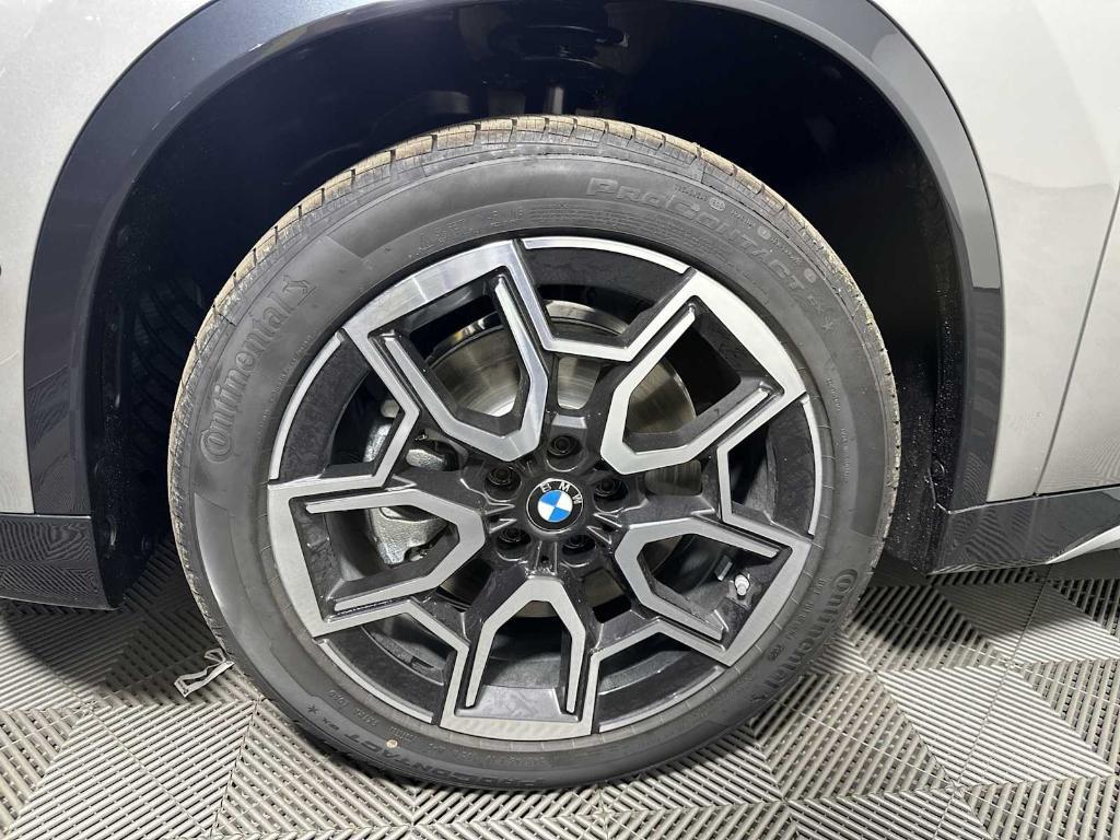new 2025 BMW X1 car, priced at $48,575