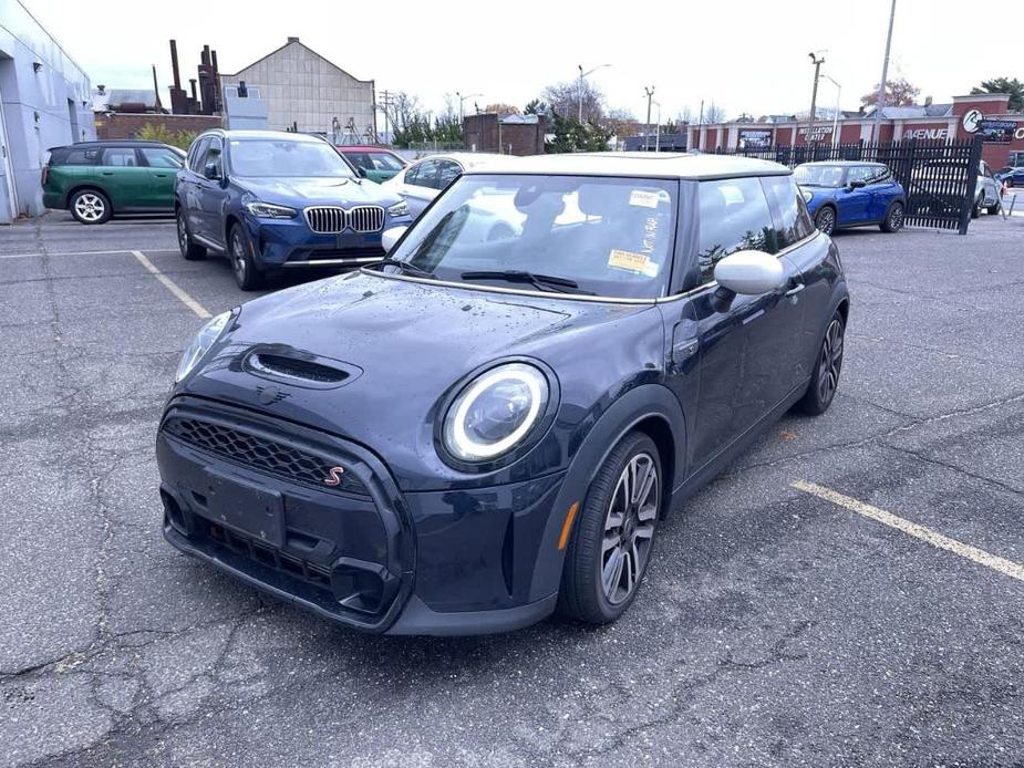 used 2023 MINI Hardtop car, priced at $23,493