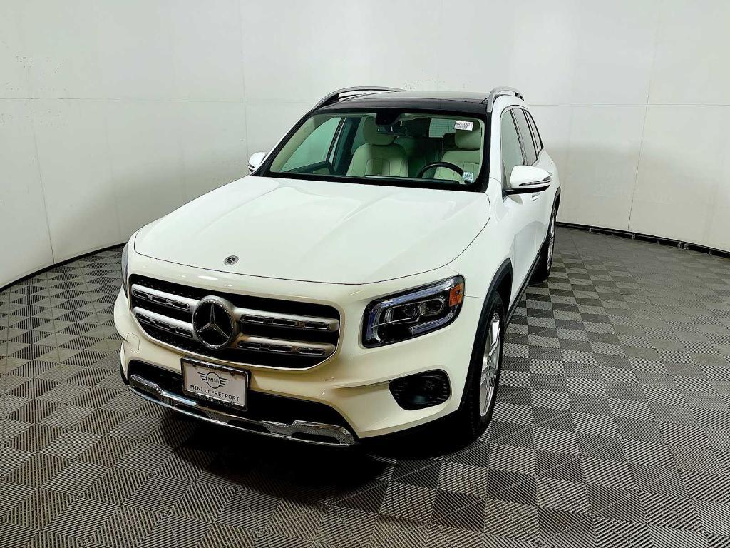used 2022 Mercedes-Benz GLB 250 car, priced at $30,943