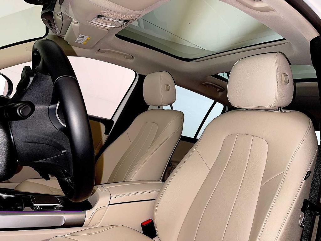 used 2022 Mercedes-Benz GLB 250 car, priced at $30,943